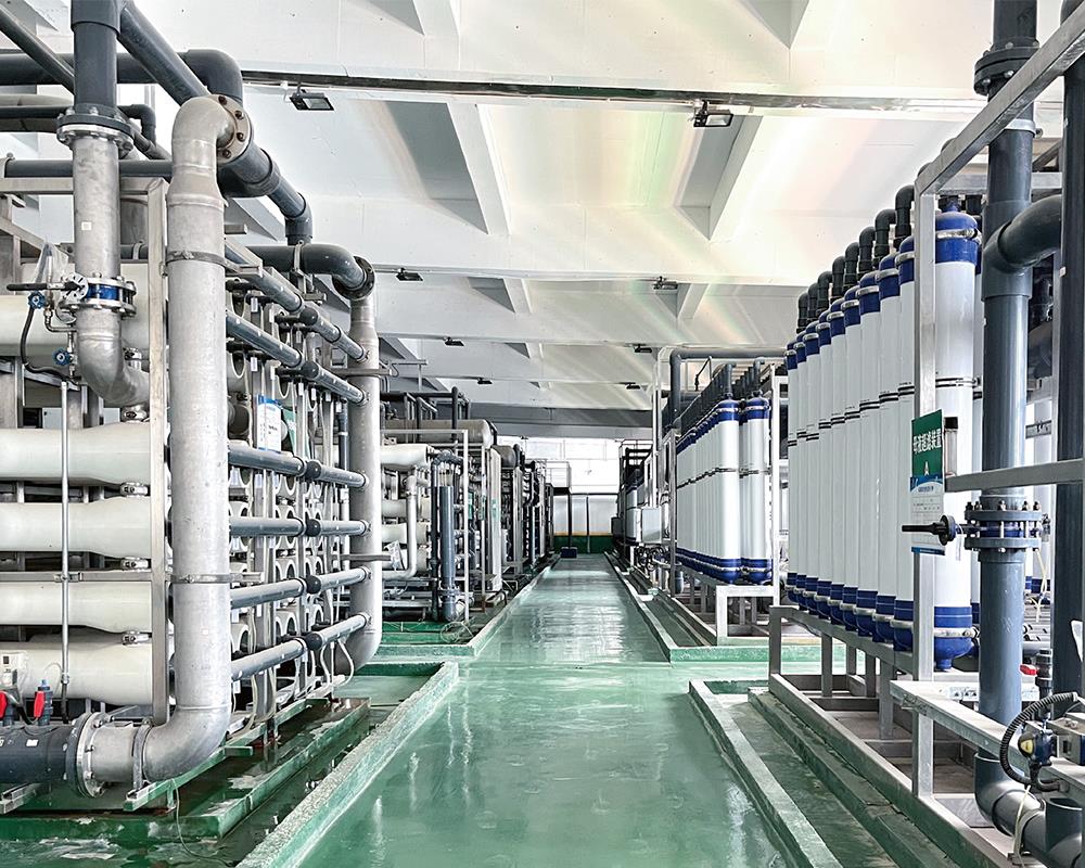 CONTAINERIZED WATER TREATMENT EQUIPMENT